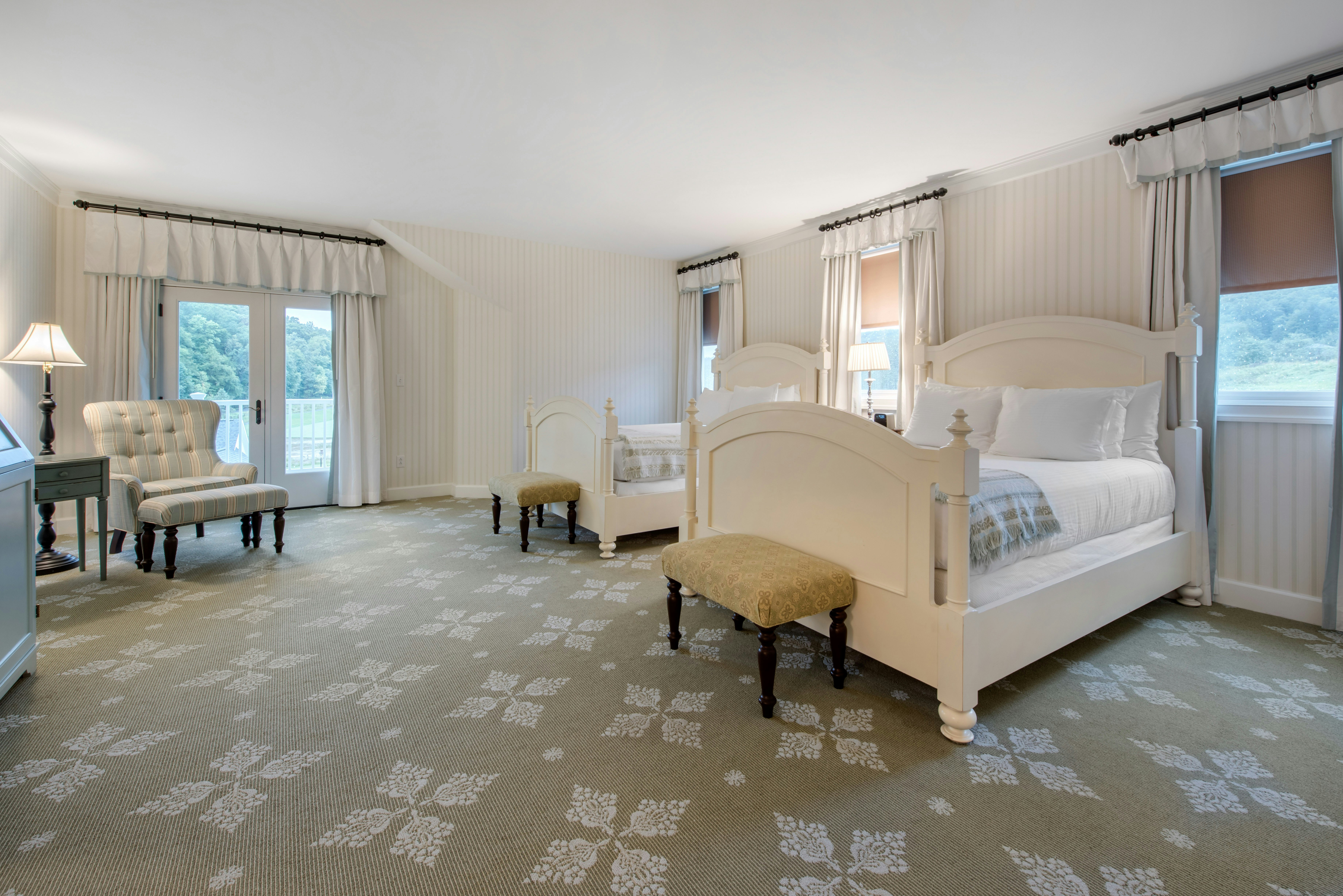 Room, 2 Double Beds, Resort View