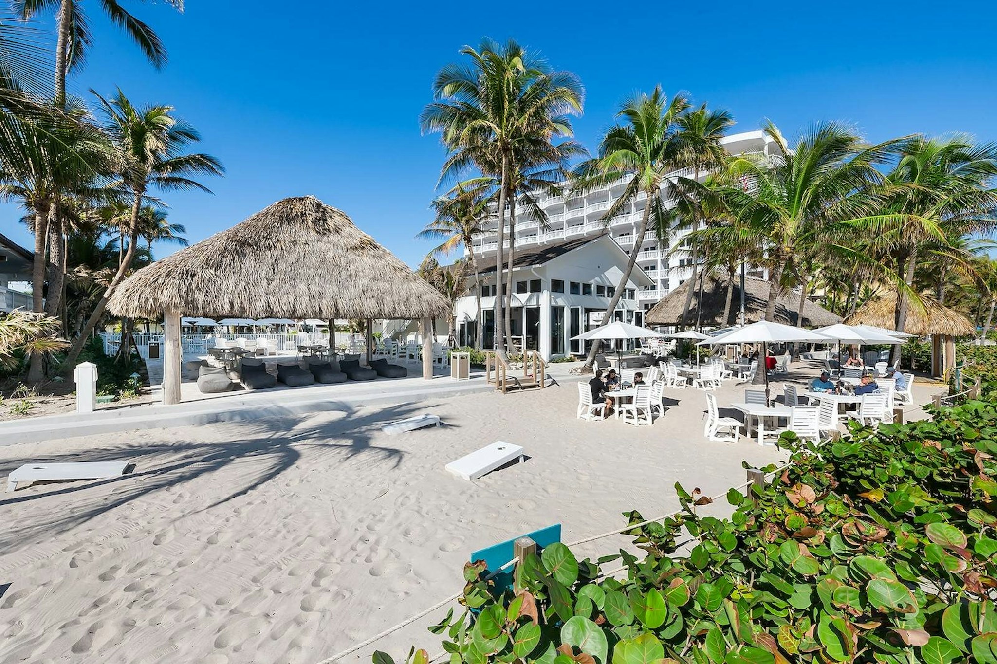 Beachcomber Oceanfront Resort Villas 60/71