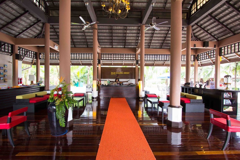 Palm Galleria Resort 57/71