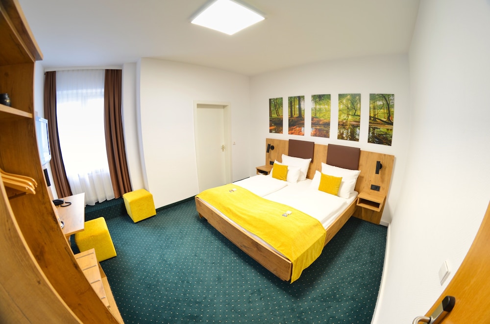 BASIC, DOUBLE BED