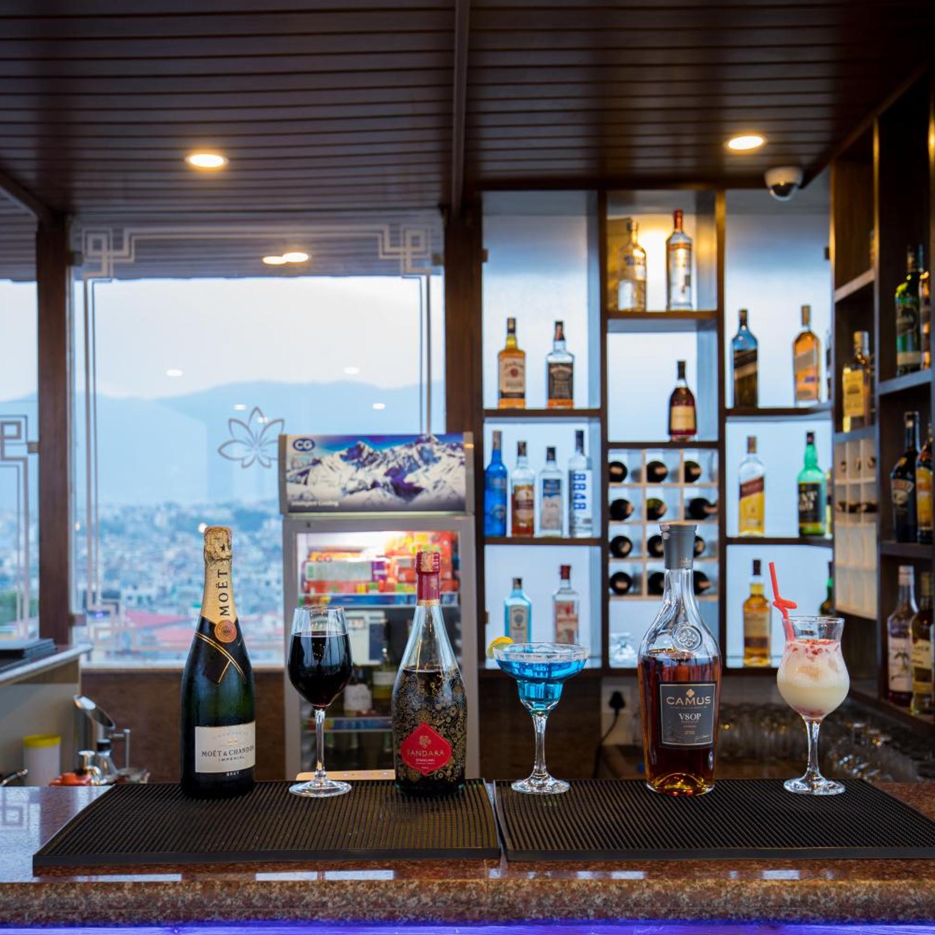 Bouddha Boutique Hotel 48/50