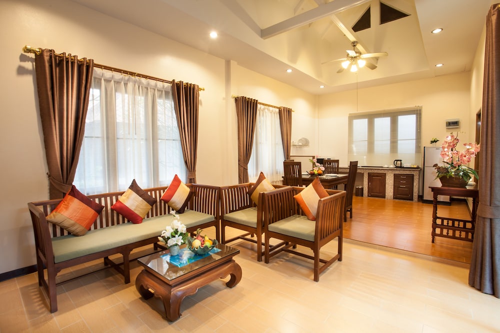 Pattra Vill Resort 54/72