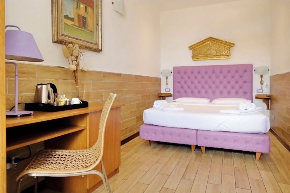 Sonnino Suite 40/59