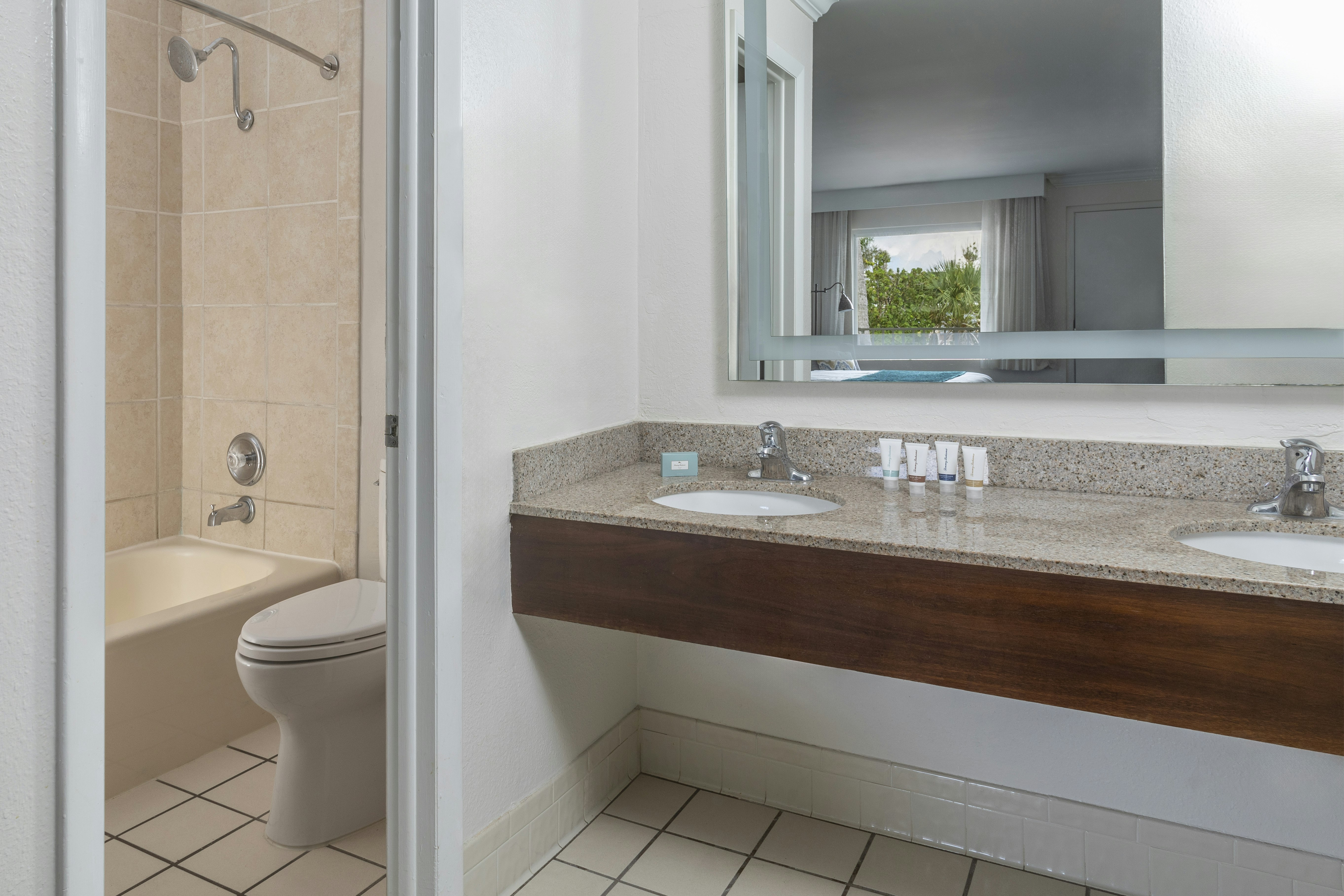 Sanibel Island Beach Resort 29/33