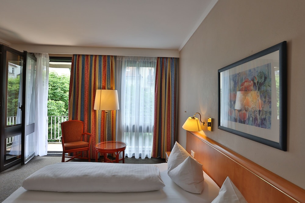 Hotel Quellenhof 12/48