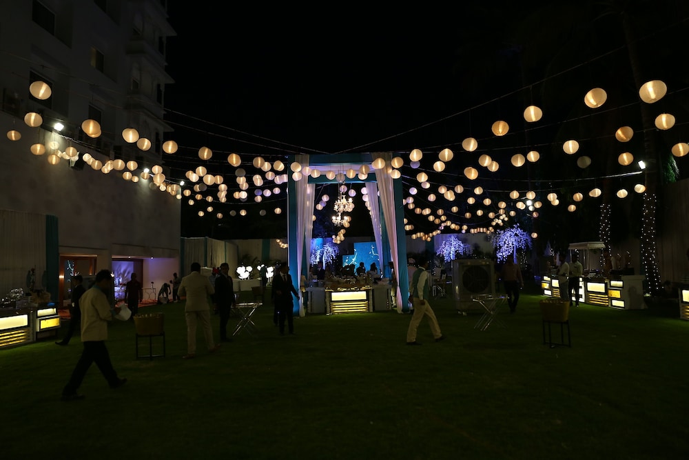 Clarks Inn Suites Raipur 46/50