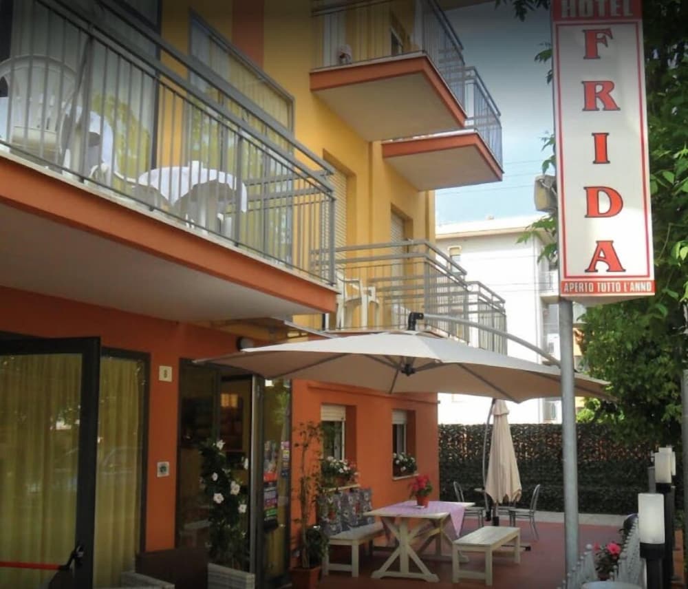 HOTEL FRIDA 3/50