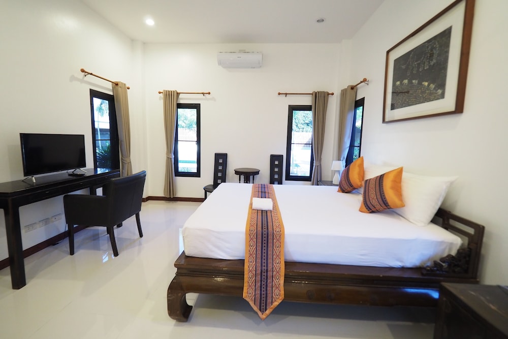 1 BEDROOM, SUPERIOR, GARDEN VIEW, PATIO
