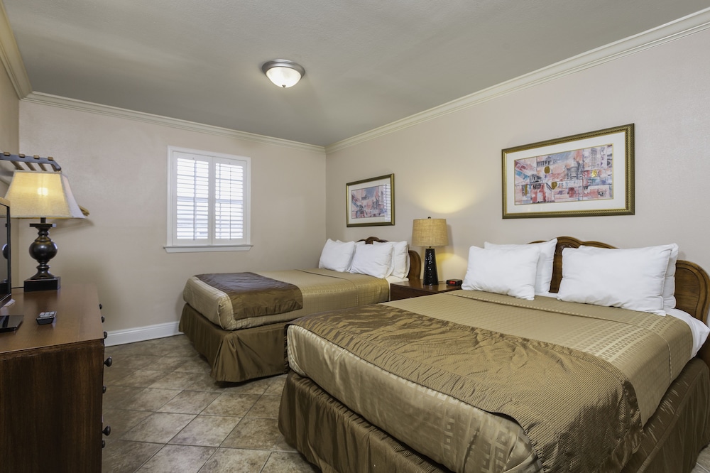French Quarter Suites Hotel 12/55