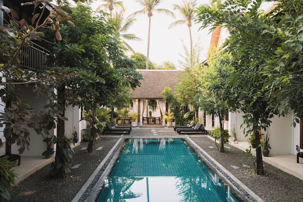 Le Sen Boutique Hotel Luang Prabang 66/68