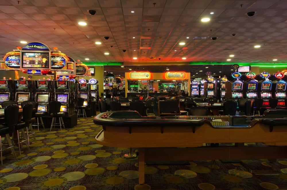 Holiday Inn Mayaguez and Tropical Casino 54/64