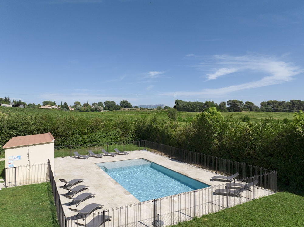 Garden City Aix En Provence Puyricard 57/61