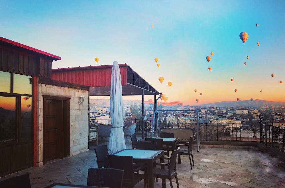 Cappadocia Stone Palace 39/43