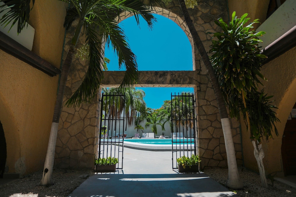 Hotel Parador Cancun by Kavia 56/60