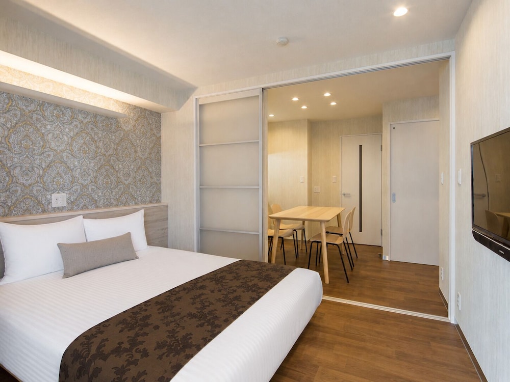 Hotel Sails 30/50