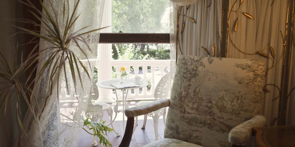 Forsyth Park Inn 18/50