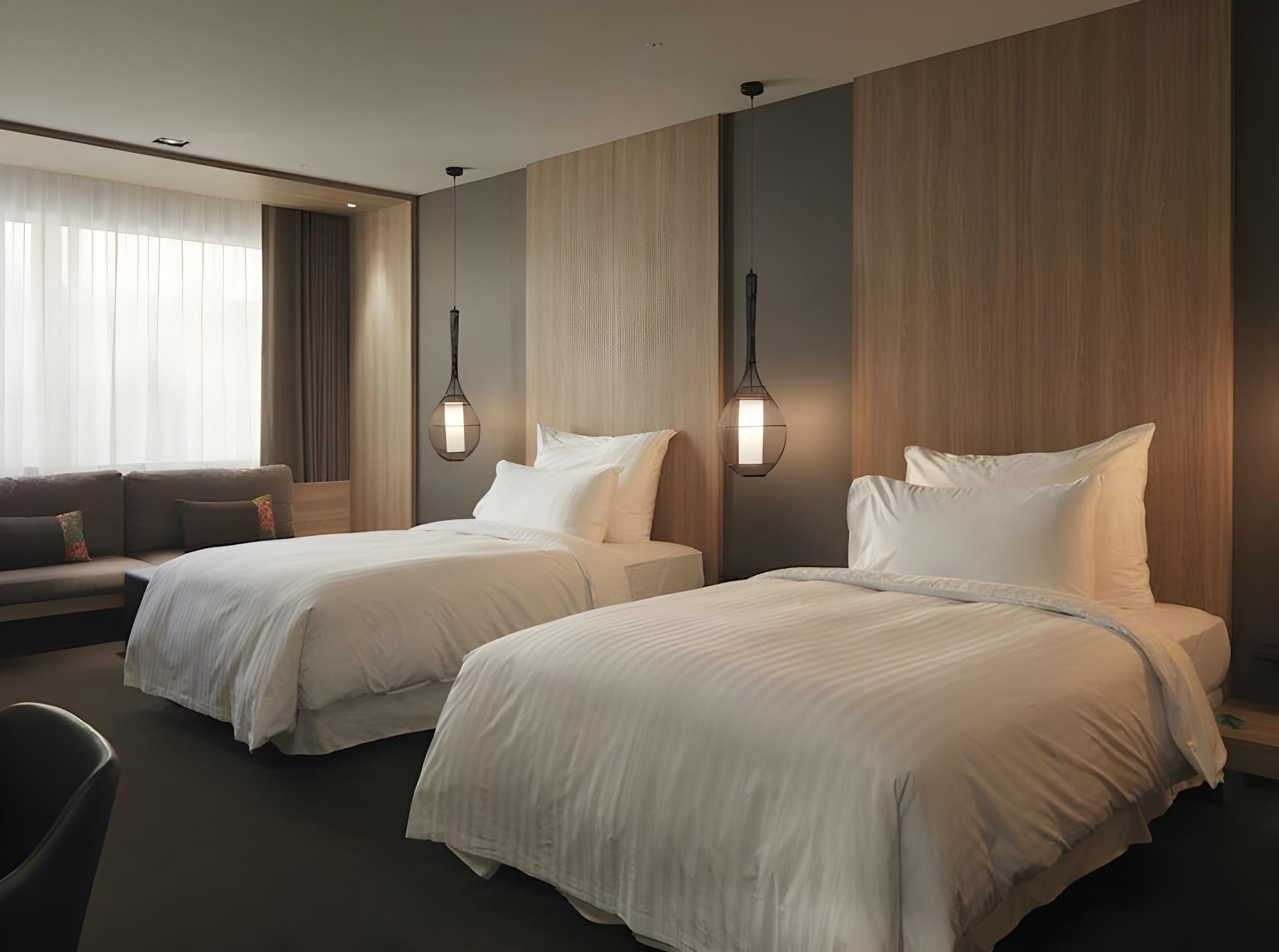 غرفة تنفيذية، Hotel Dua 2/2