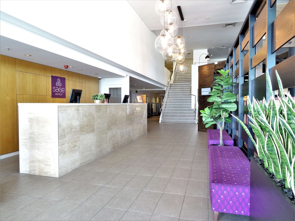 Sage Hotel Wollongong 7/75