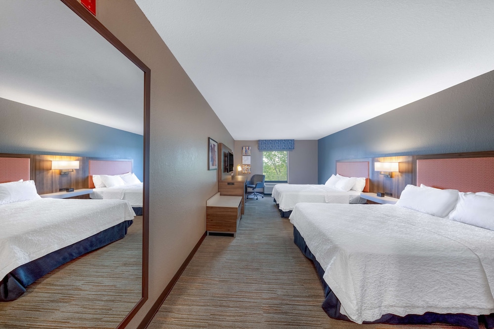 Hampton Inn St Robert Ft Leonard Wood 21/50