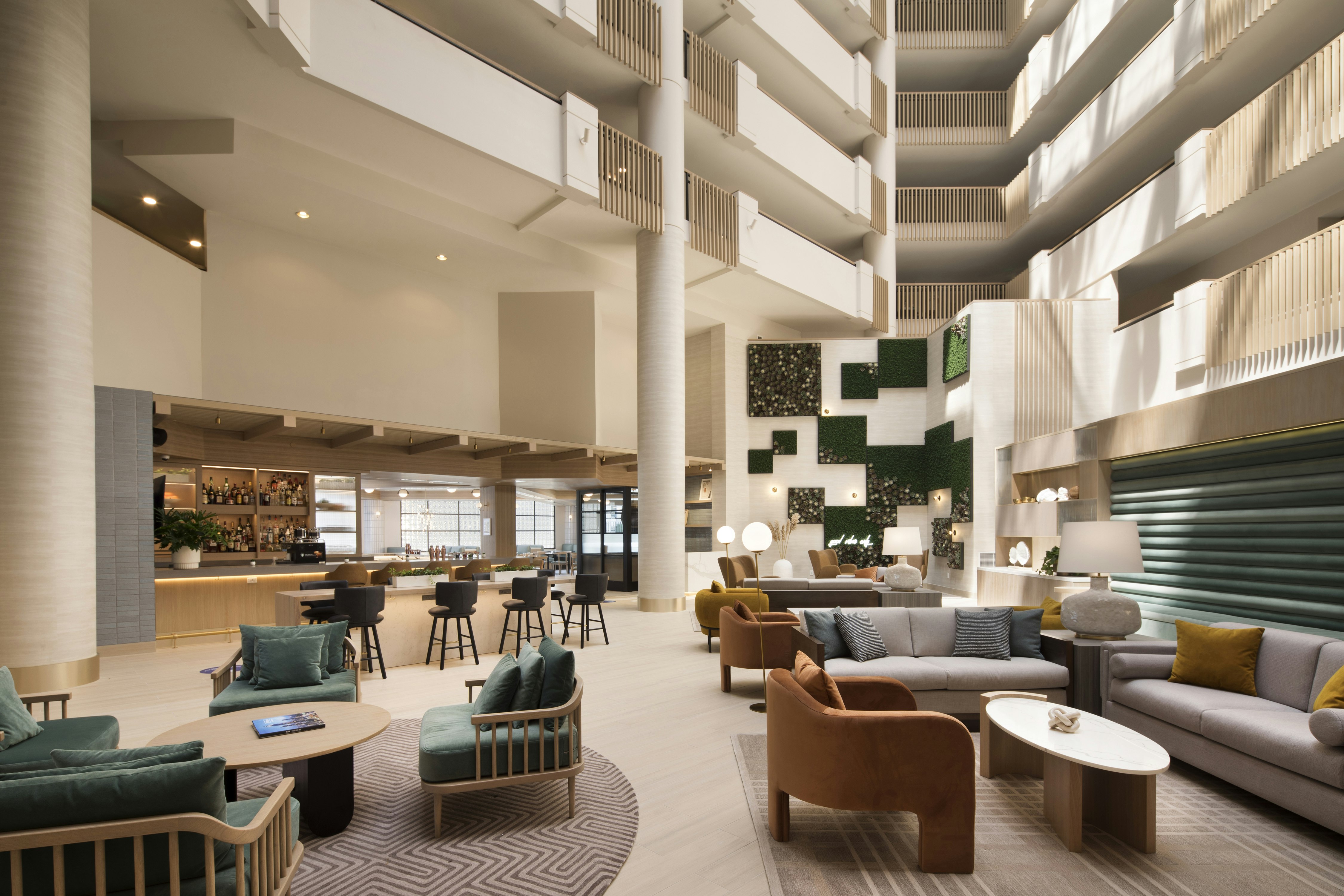 Hilton Santa Monica Hotel Suites 33/65