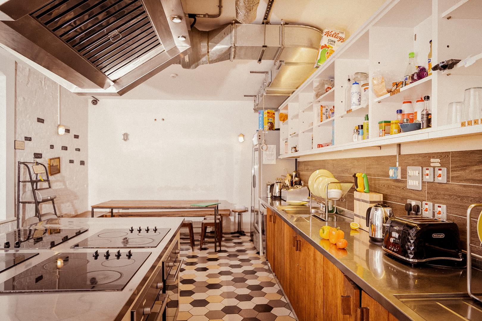 Wombat's City Hostel London 12/33