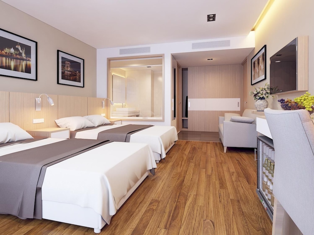 Stella Maris Nha Trang Hotel 9/82