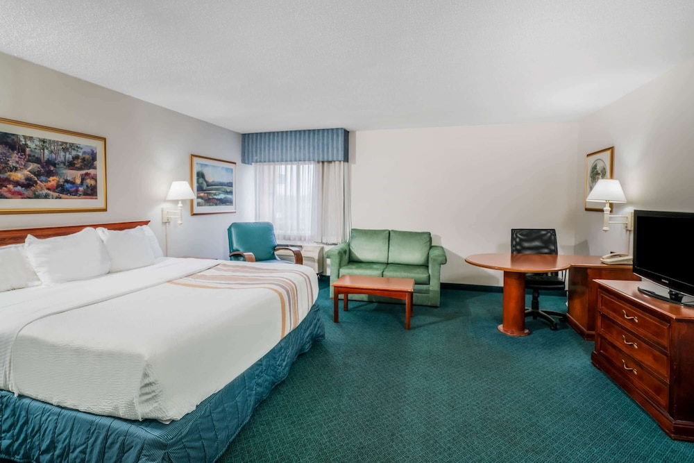 La Quinta Inn And Suites By Wyndham Nashville Franklin 26/46