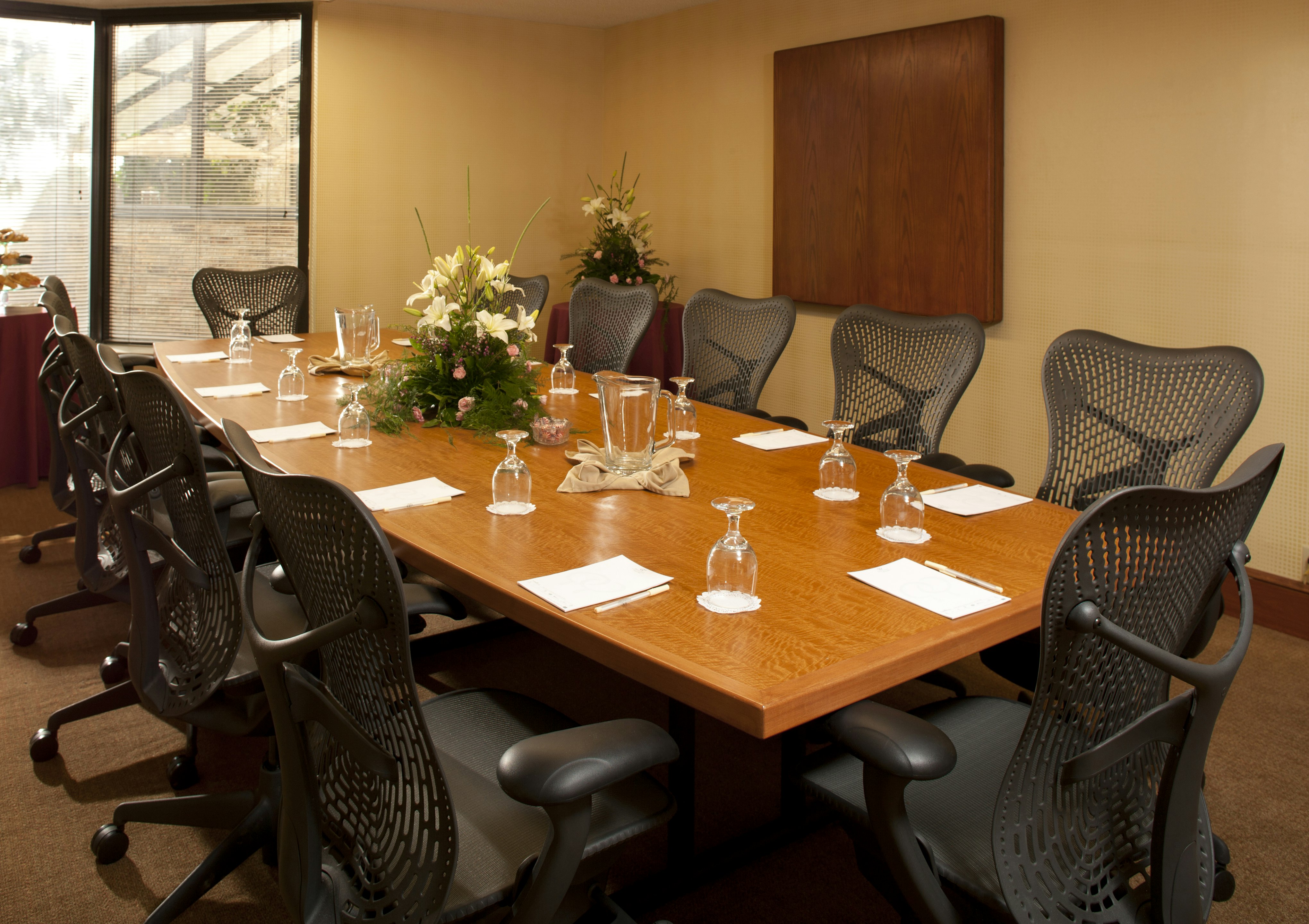 DoubleTree by Hilton Hotel Johnson City 58/61