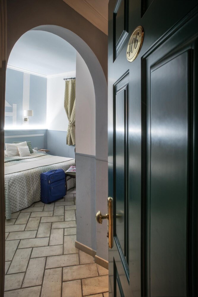 Hotel Villa Degli Angeli 57/57