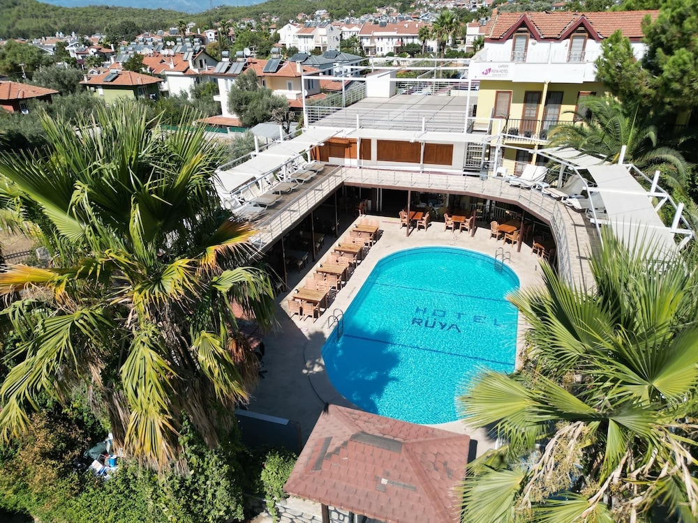 Ruya Hotel 17/19