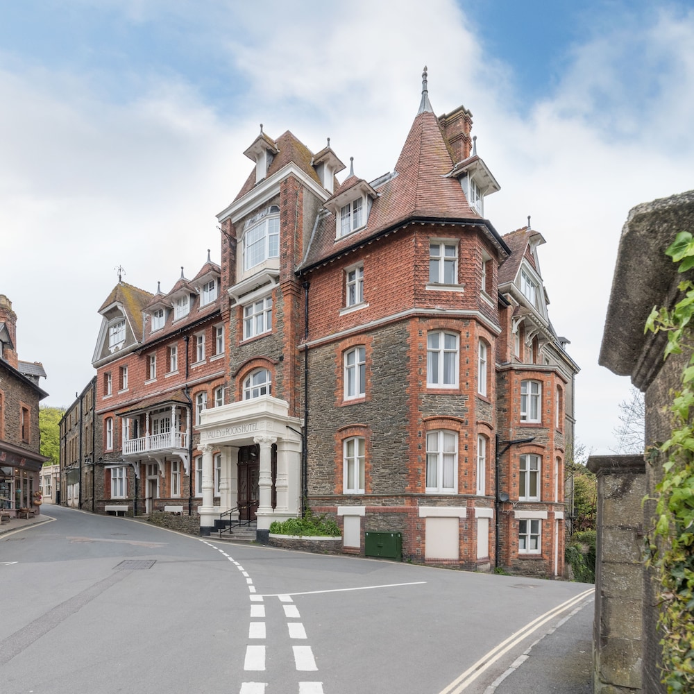 Valley of Rocks Hotel 4/73