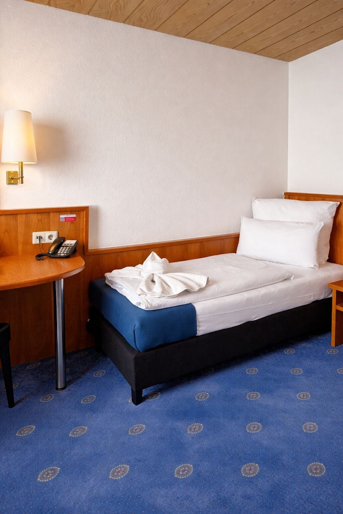 Hotel Stuttgart 21 8/33