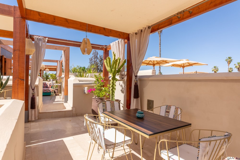 Riad Tahili 24/50