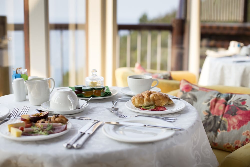 The Fernery Lodge & Chalets 25/50