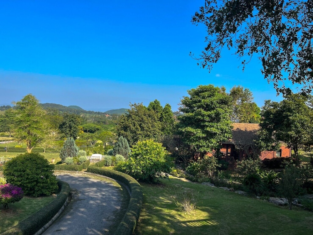Phureenun Resort 39/50