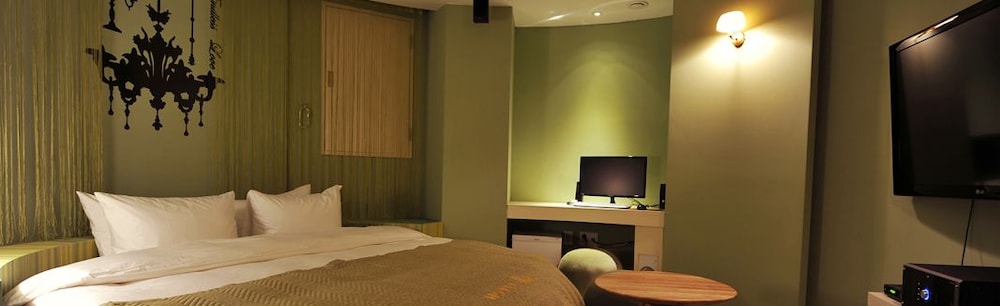 Jbis Hotel 12/46