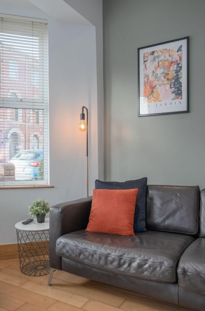 Eden Apartments Belfast 31/50