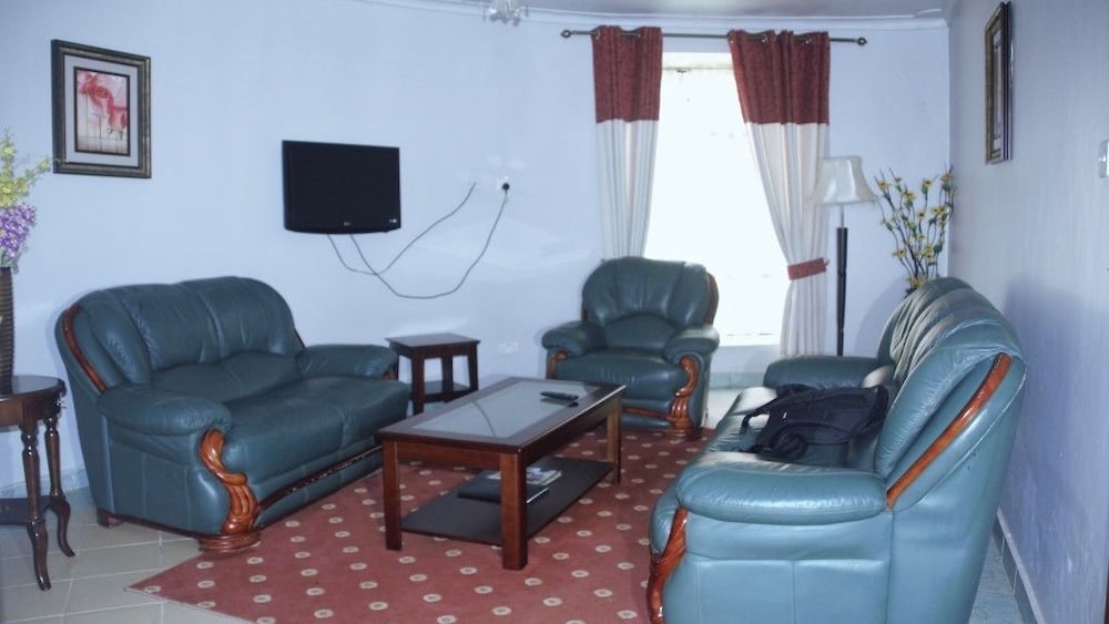 Silver Springs Hotel 24/50