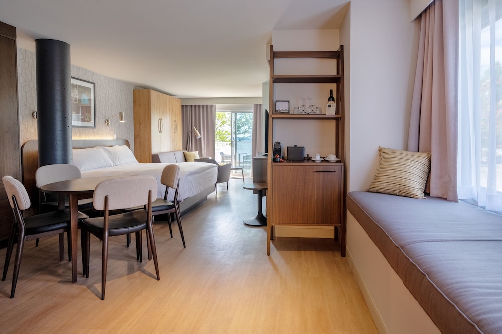 Hotel Verso 40/54