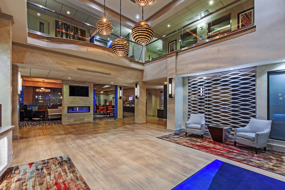 Holiday Inn Express Hotel And Suites Houston East 31/50