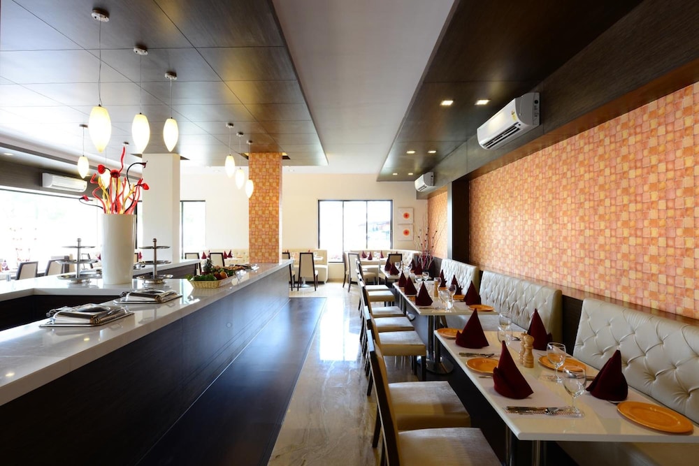 Matrix Inn Shirdi 29/46