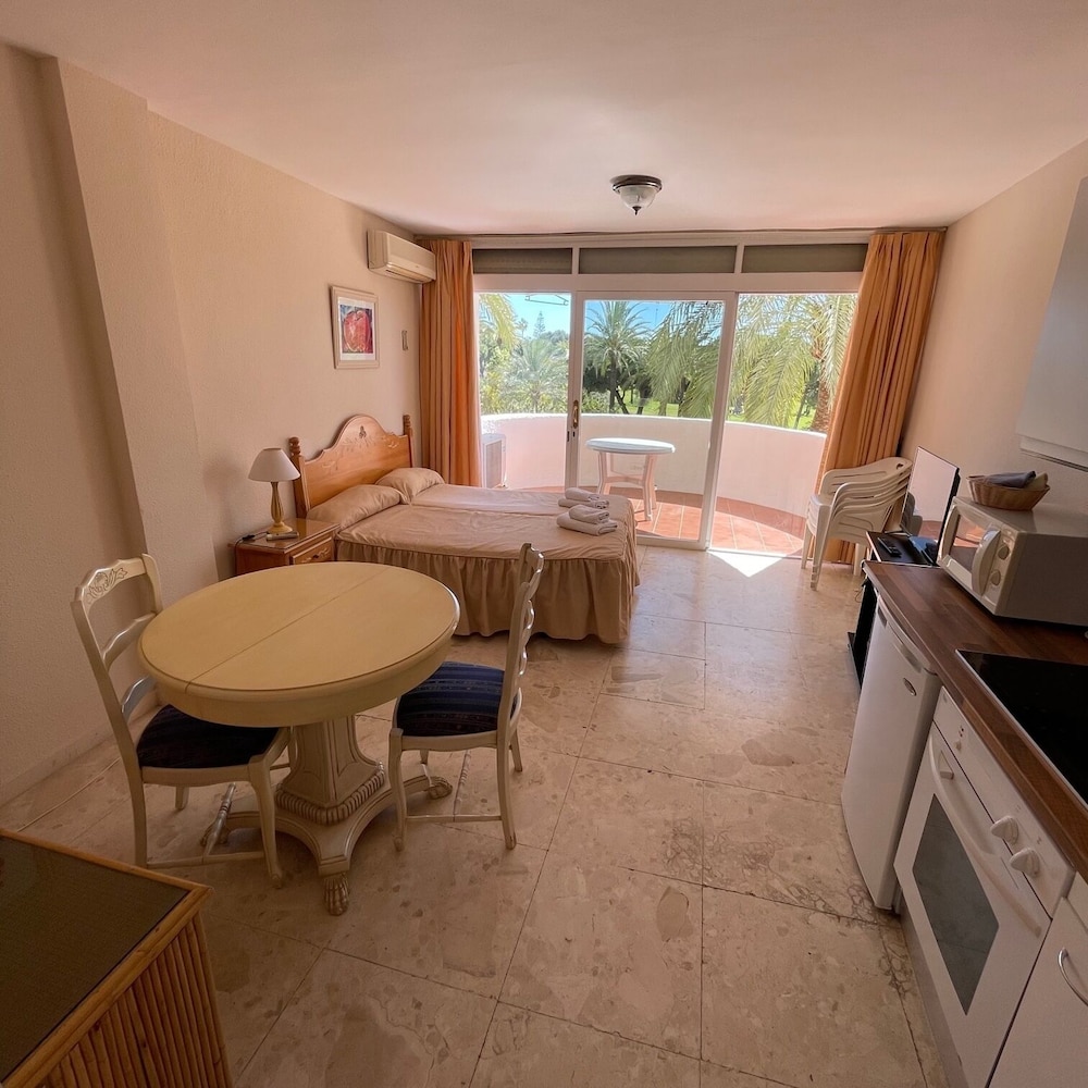 Apartamentos Coronado 34/50
