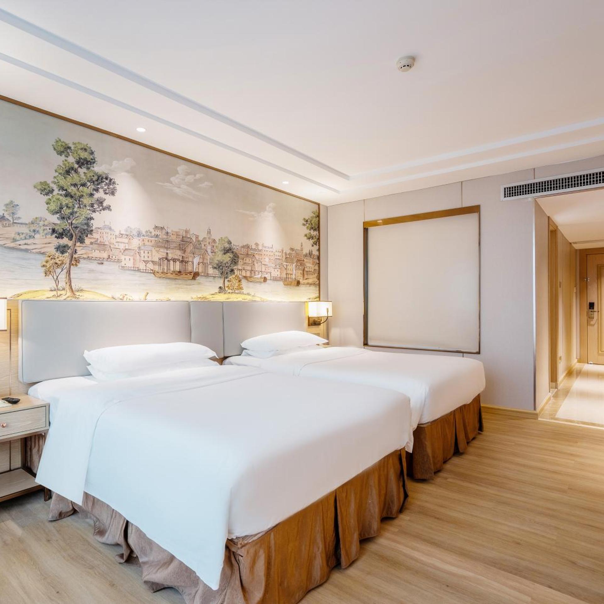 Vienna Hotel (Guangzhou Yuexiu Huifu West Road) 19/47