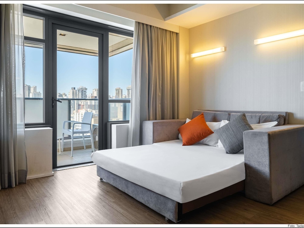SUPERIOR, APARTMENT, DOUBLE BED, SOFA, KITCHEN