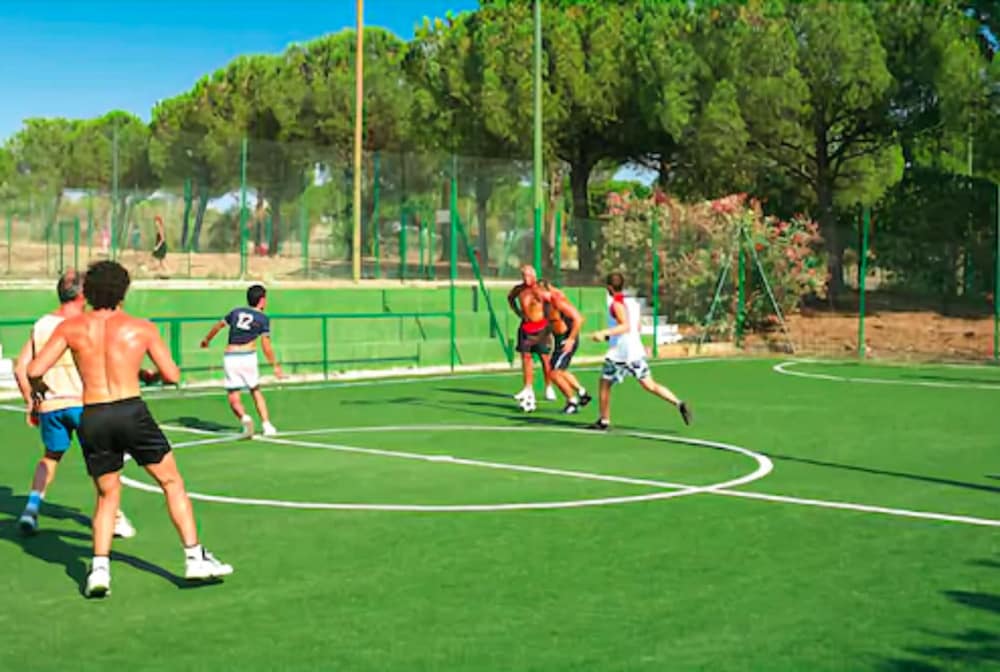 MClub Cala Regina 18/45