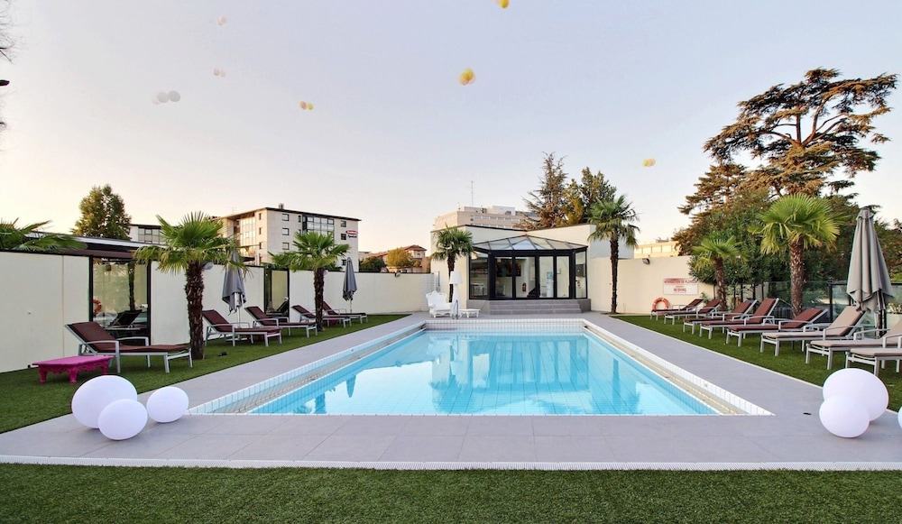 Palladia Hotel 67/72