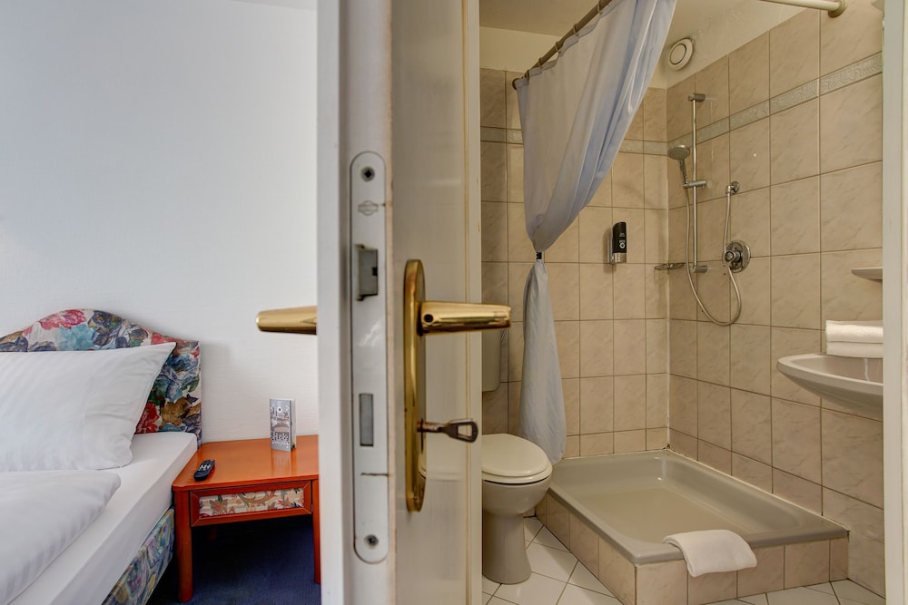 Centro Hotel Arde Koln 48/50