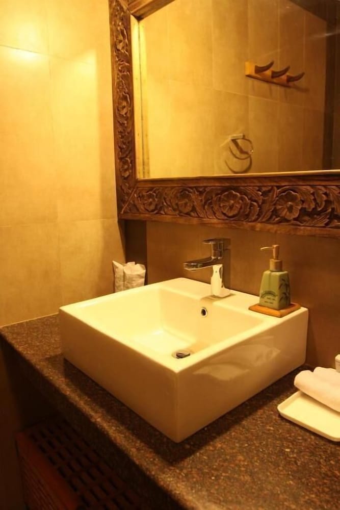 NAKSEL BOUTIQUE HOTEL & SPA 45/50