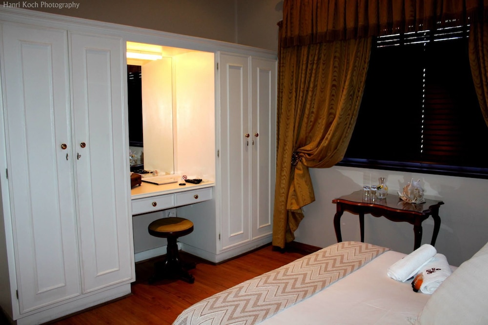 Beaufort Manor Country Lodge 7/40