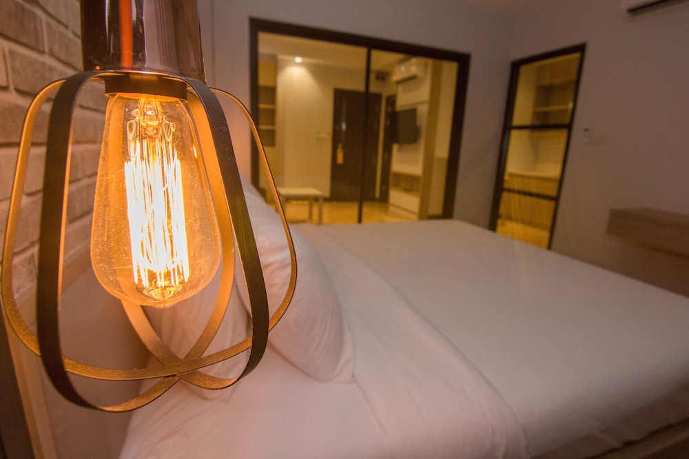 168 Studio Hotel Ubon Ratchathani 23/48